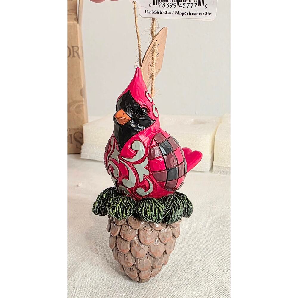 Jim Shore Heartwood Creek Highland Glen Cardinal on Pinecone 5" Tall New in Box